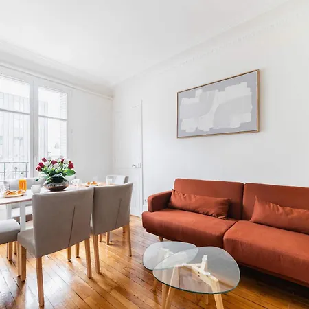 3 Pieces Au Coeur Du 19e - 4p - Flat-guest