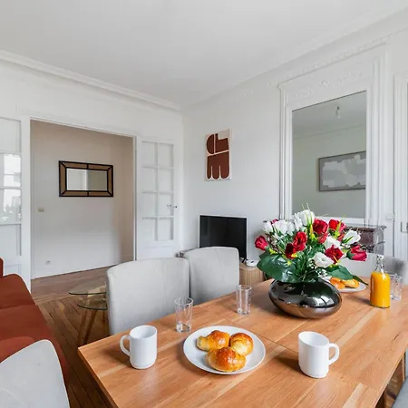 Apartment 3 Pieces Au Coeur Du 19e - 4p - Flat-guest